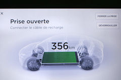 Model X Tesla SUV électrique | Photo 33-bordeaux.com
