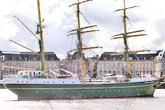  Alexander Von Humbolt 2 et place de la bourse à Bordeaux | Photo Bernard Tocheport